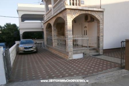 Apartmaji Pave foto 2