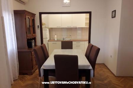 Apartmaji Trosic foto 3