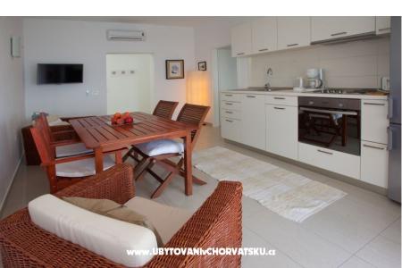 Apartmaji Gabrijela foto 5