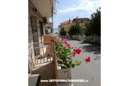Apartmaji Holiday foto 3
