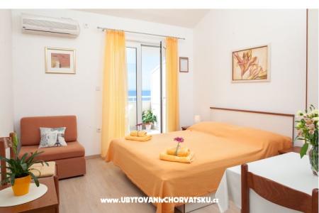 Apartmaji Ane foto 3