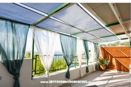 Apartmaji Kržanić Podgora Hrvaška