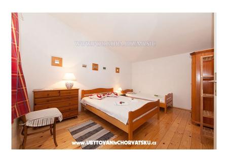 Apartmaji Mira foto 2