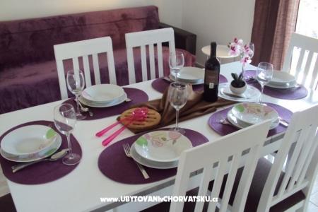 Apartma Kala, Podstrana foto 2