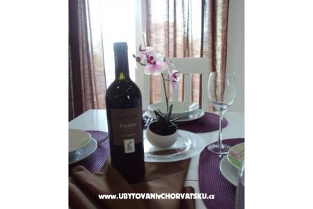 Apartma Kala, Podstrana foto 3