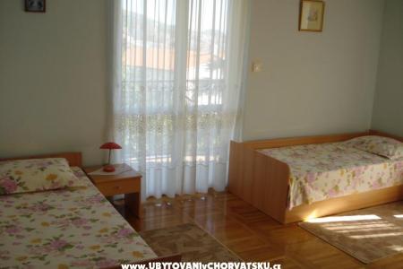 Apartmaji Marija 2 foto 4
