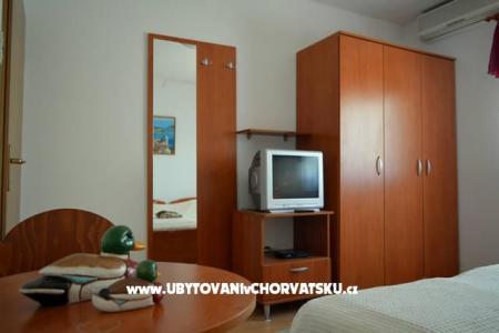 Apartmaji Renić foto 4