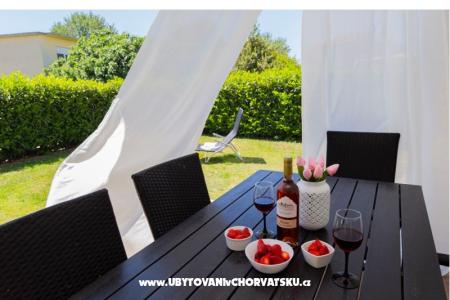 Apartma lux with garden foto 2