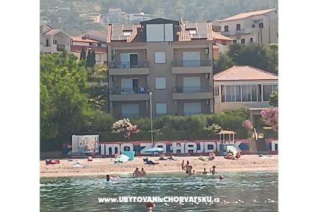 Apartmaji Cappuccino   Podstrana Hrvaška