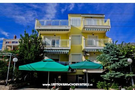 Apartmaji Lela foto 2
