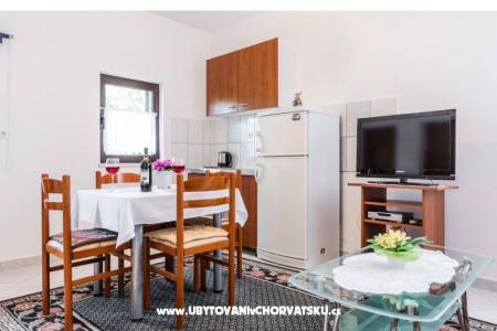 Apartmaji Silvi foto 4