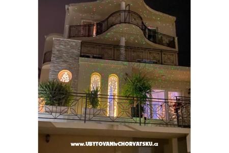 Apartmaji Villa 9 Podstrana Hrvaška