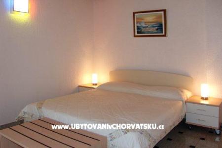 Apartmaji Tina foto 5