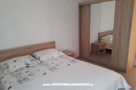 Apartmaji Natalija i Ante foto 4