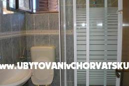 Apartmaji Ana foto 4