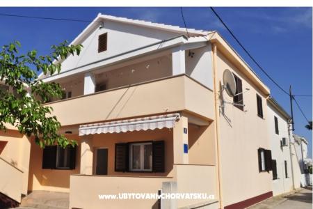 Apartma Marina Privlaka Hrvaška