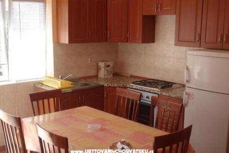 Apartmaji Davorka foto 2