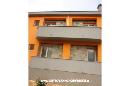 Apartmaji Dora foto 3