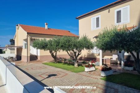 Apartmaji Jurac Privlaka Hrvaška