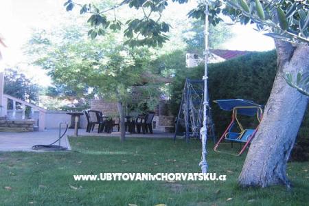 Apartmaji Nadija foto 3