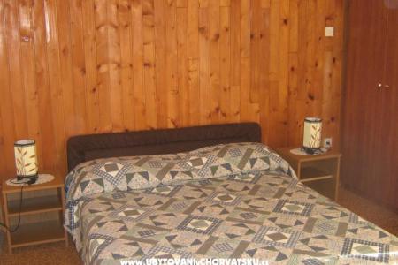 Apartmaji Nadija foto 5
