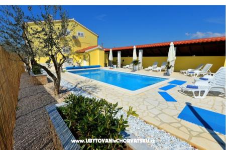 Apartmaji Simoni foto 4