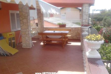 Apartmaji Tiffany foto 4