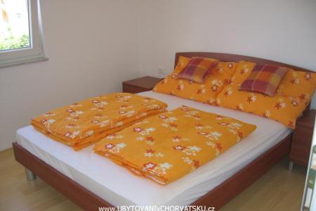 Apartma v Pule foto 3