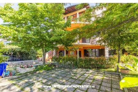 Apartmaji Perunika foto 3