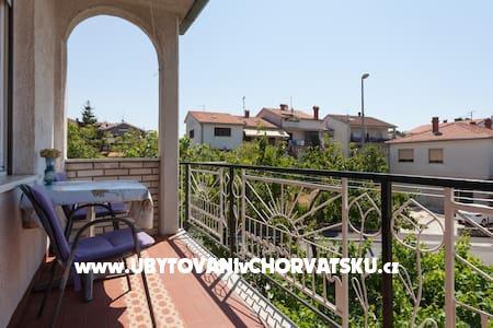 Apartmaji Udovičić foto 3