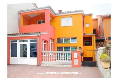 Arcobaleno Appartamenti Pula Hrvaška