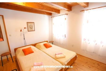 Štinjan apartmani Elda Pula Hrvaška