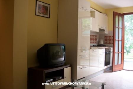 Apartmaji Bešić foto 3