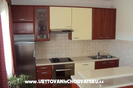 Apartmaji Duje foto 4