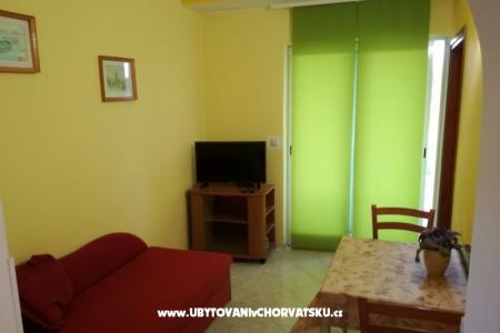 Apartmaji Matusan foto 5