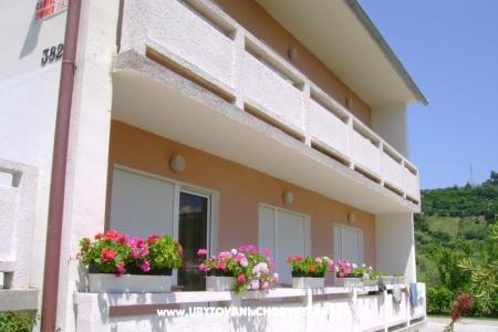 Apartmaji Rezikica foto 2
