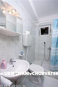 Apartmaji Halović foto 3