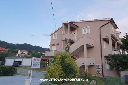 Apartmaji- Villa Ilijic otok Rab Hrvaška