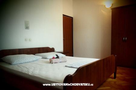 Hiša Ivanić foto 3