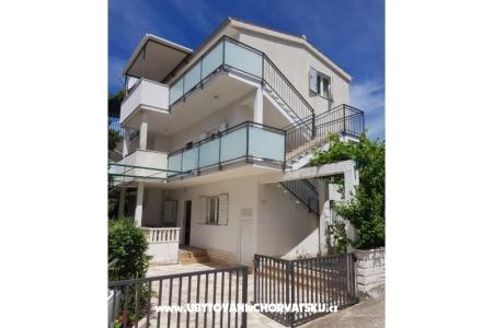 Apartmaji Vincic Rogoznica Hrvaška