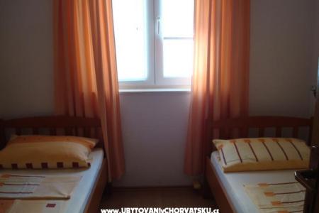 Apartmaji 4dolphins foto 5