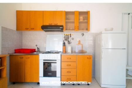 Apartmaji Burazer Iličić foto 3
