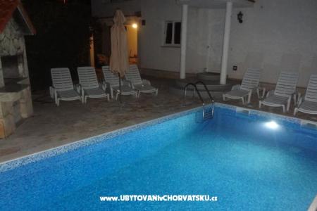 Apartmaji Jukić foto 3