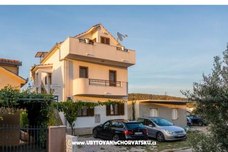 Apartmaji Laim Rogoznica Hrvaška