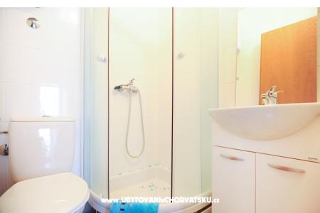 Apartmaji Luka Rogoznica foto 5