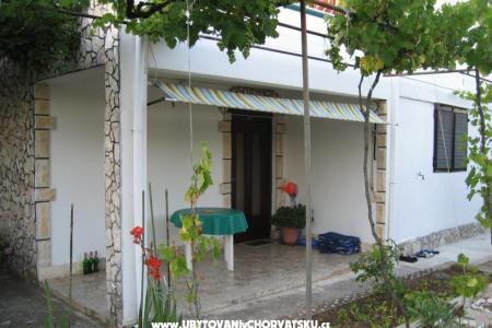 Apartmaji Nada i Andrija foto 3