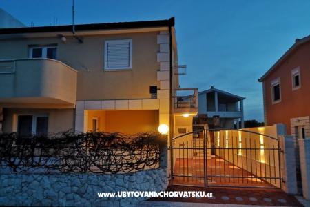 Apartmaji Neda,Kanica foto 4