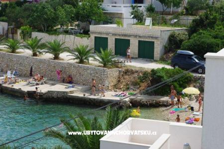 Apartmaji Nuić foto 5