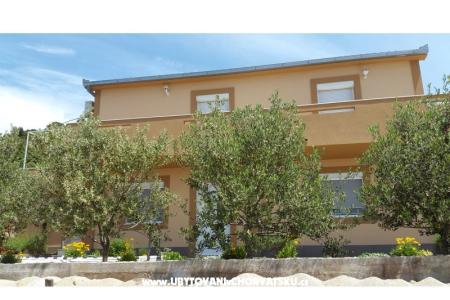 Apartmaji Pejo Rogoznica Hrvaška