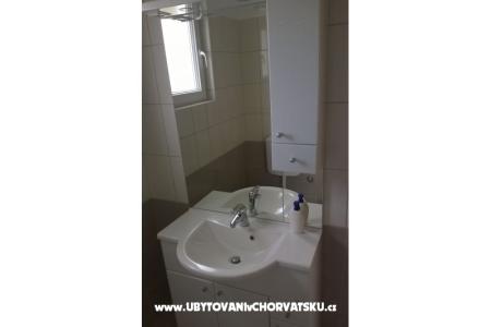 Apartmaji Lana foto 4